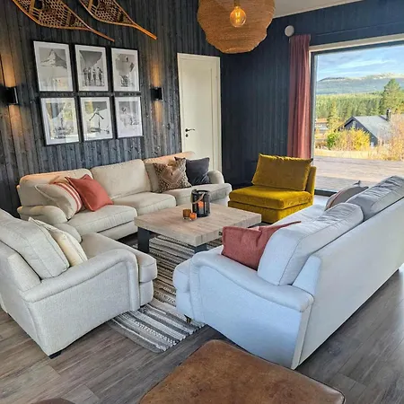 Modern With Jacuzzi Near Alpine Feriehus *
