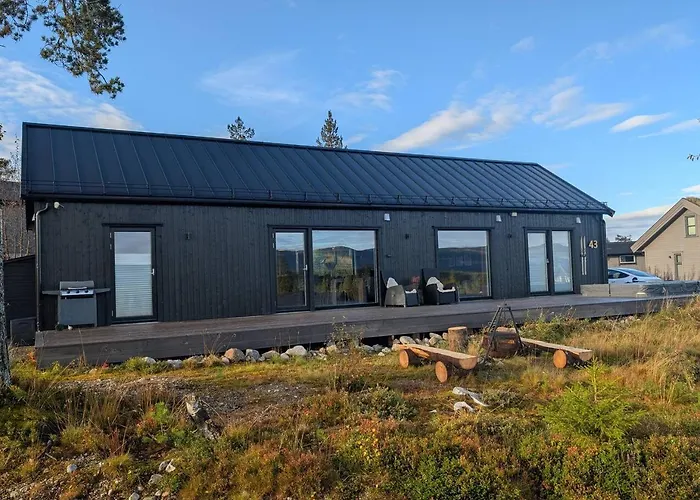 Vakantiehuis Modern With Jacuzzi Near Alpine *