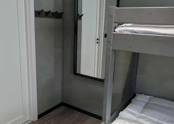 Modern With Jacuzzi Near Alpine